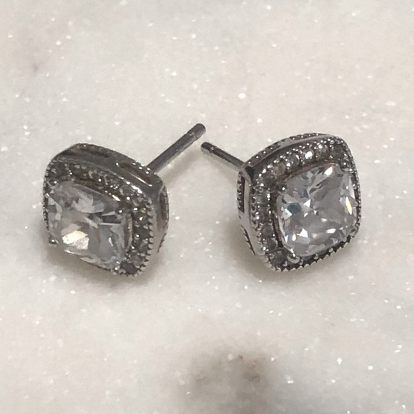 Vtg Sterling Silver Cushion Square Cut CZ w Halo Stud Earrings 9mm x 9mm - Picture 2 of 5